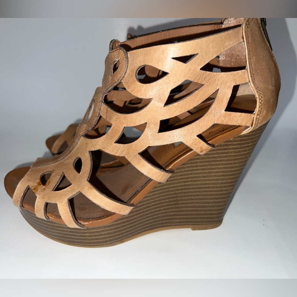Steve Madden Wedges - tan leather, 4 inch heel.